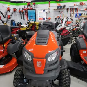 Husqvarna TS 242 Garden Tractors