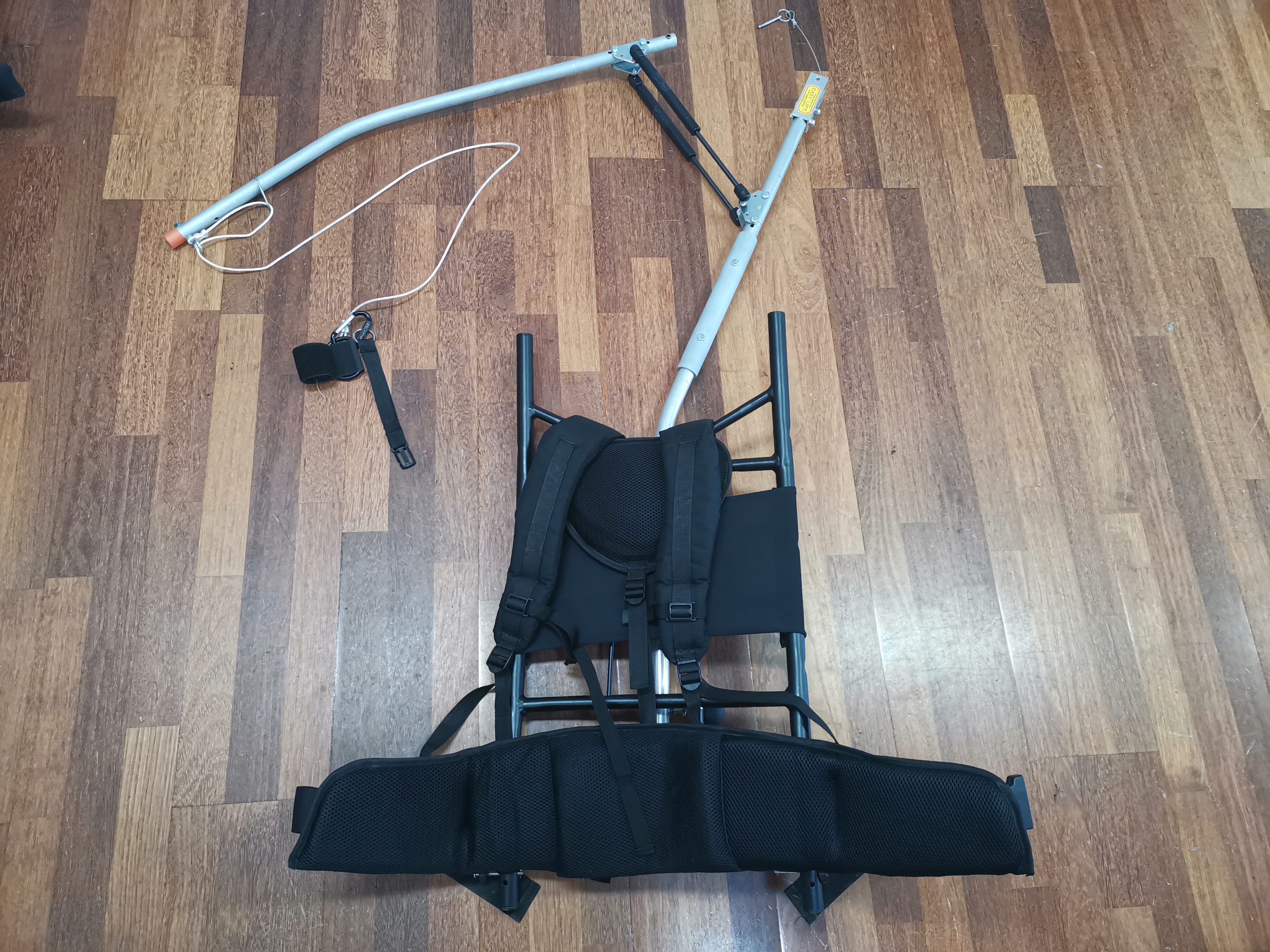 001 Easy Lift, Easy-Lift Harness