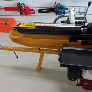 28 Ton Logsplitter – Honda 6.5Hp GX200