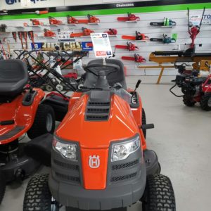 Husqvarna TS 138 Garden Tractors